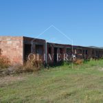 Granja en terreno rústico Càlig